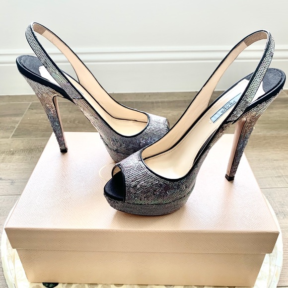 Prada Rasa Pallette - Picture 1 of 2